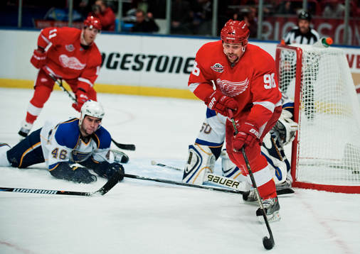 Tomas Holmström, Detroit, oroar framför mål