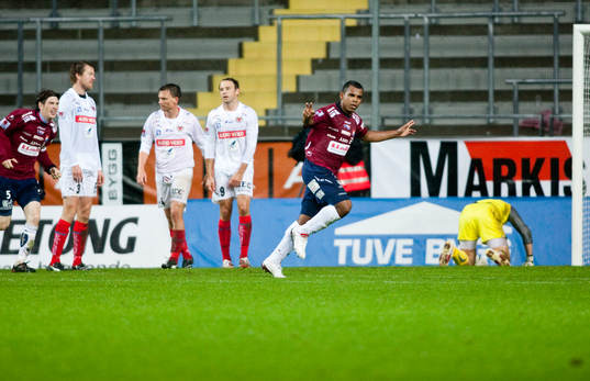 Álvaro Santos, Örgryte, jubel