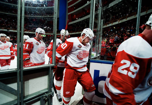 Henrik Zetterberg, Detroit, lämnar isen med hängande huvud