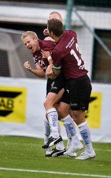 Anders Augustsson, Qviding, gör 2-0. Jubel, glädje