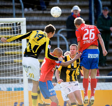 Joel Ekstrand och Henrik Larsson mot Peter Nyström