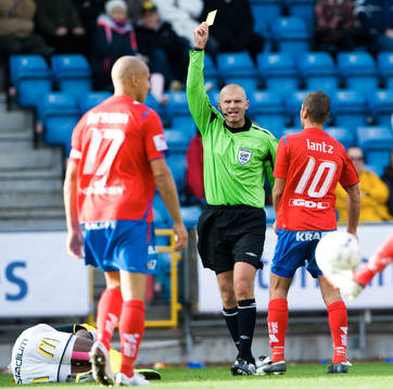 Henrik Larsson, Marcus Lantz och domare Michael Lerjéus