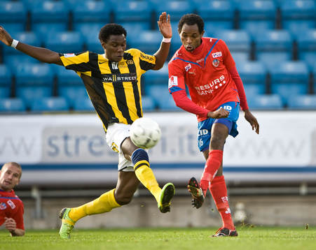 Dominic Chatto, Häcken och René Makondele, Helsingborg