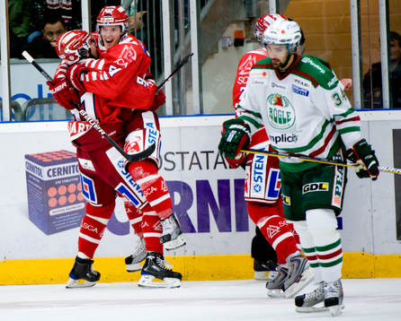 Magnus Pääjärvi-Svensson, Timrå har gjort 2-2. Jubel