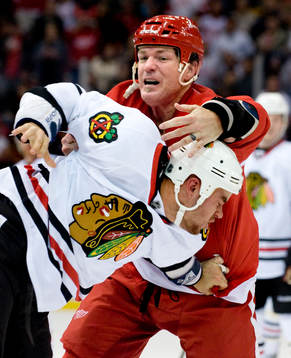 Radek Smolenak, Chicago Blackhawks, Brad May, Detroit Red