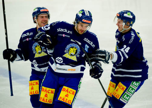 NIklas Bröms, Sundsvall jubel