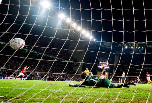 1-0 i mål bakom Andreas Isaksson, målvakt Sverige