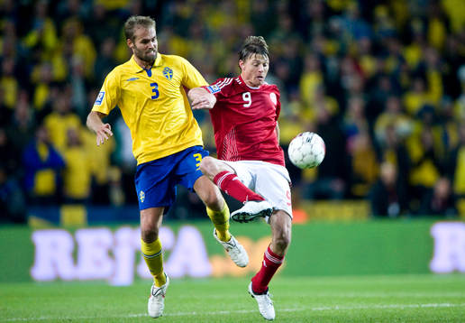 Olof Mellberg, Sverige och Jon Dahl Tomasson, Danmark