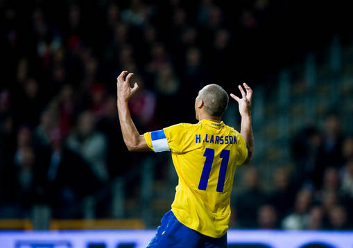 Henrik Larsson, Sverige tror inte det är sant när målet