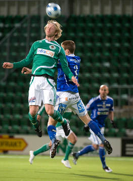 Jesper Carlsson, Väsby i nickduell mot David Myrestam,