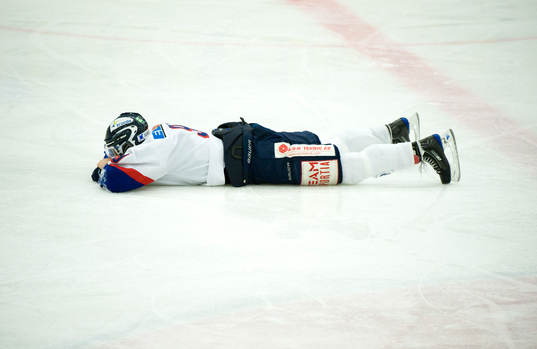 Patrik Lundh, Bofors, skada