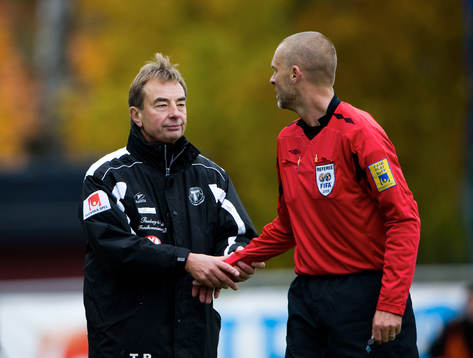 Tom Prahl, tränare, Trelleborg och Michael Lerjéus. domare