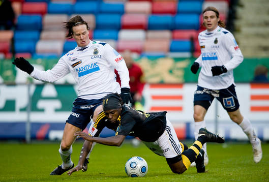 Martin Kayongo Mutumba, AIK och Andreas Dahlén, Gefle