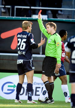 Joel Ekstrand, Helsingborg, utvisning, rött kort, domare,
