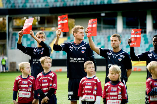 Ge rasismen och våldet rött kort, Marcus Nilsson,