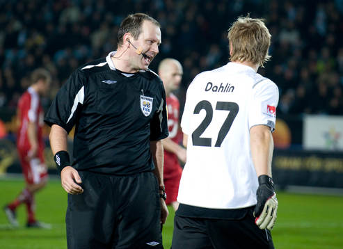 Johan Dahlin, målvakt  Malmö och Jonas Eriksson, domare