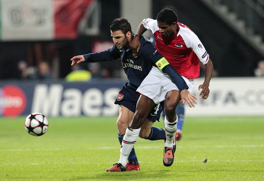 Cesc Fabregas, Arsenal och Kew Jaliens, Alkmaar