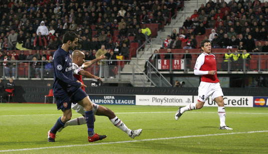 Cesc Fabregas, Arsenal gör 0-1