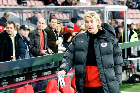 Ola Toivonen, PSV, började på bänken