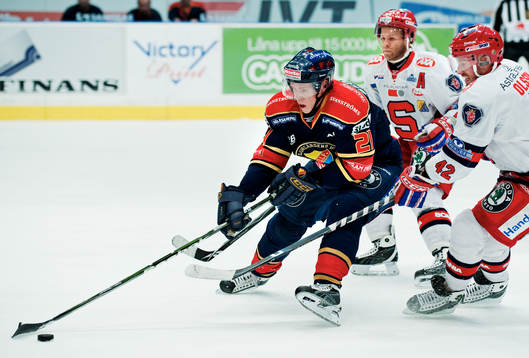 Andreas Engqvist, Djurgården, stoppas upp