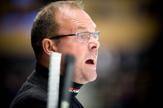 Bläddra bland fler bilder av Ishockey, Elitserien, Modo - Färjestad