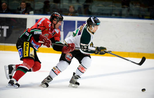 Mattias Timander, Modo hakar Marius Holtet, Färjestad