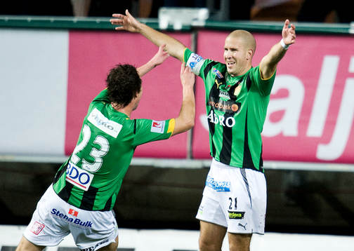Mattias Lindström, GAIS, gör 1-0, Eyjolfur Hedinsson jubel