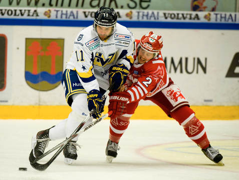 Johan Lindström, HV71 och Eric Moe, Timrå