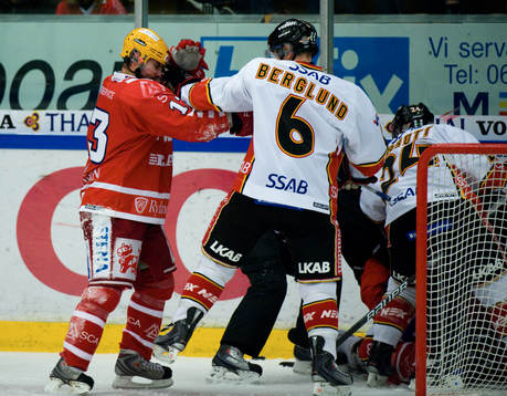 Daniel Corso, Timrå slåss mot Kristofer Berglund, Luleå