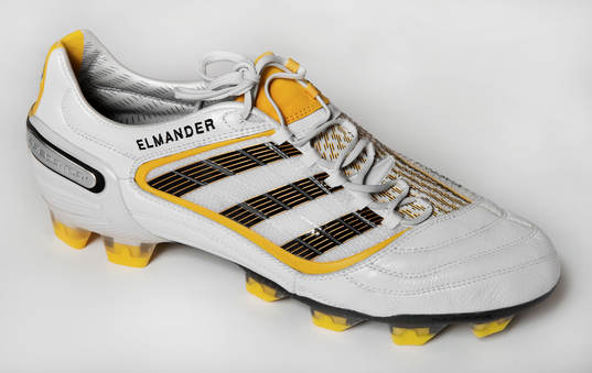 Johan Elmanders Adidas Predator-sko