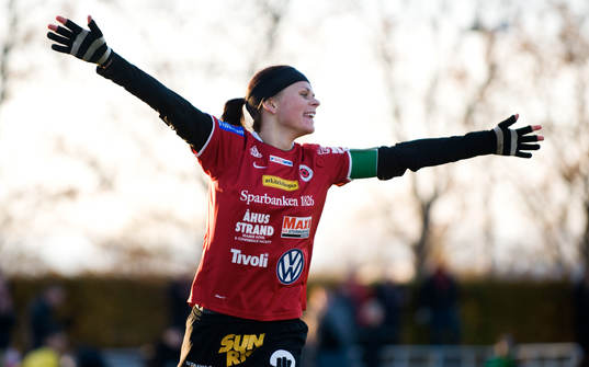 Bläddra bland fler bilder av Fotboll, damallsvenskan, Kristianstad - Hammarby