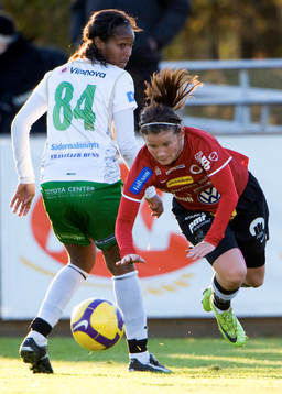 Hodan Siid Ahmed, Hammarby, blir lurad av en