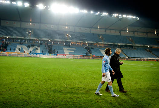 Hasse Borg och Jimmy Durmaz är sist ut från Swedbank