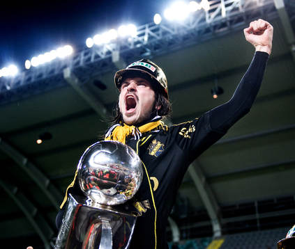 Bojan Djordjic, AIK. Svenska Mästare, SM-guld, pokal, jubel