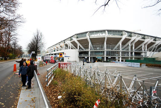 Gamla Ullevi,  4 timmar innan matchstart
