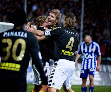 Daniel Tjernström, AIK, gör 2-1. Jubel. Depp Thomas