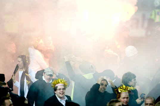 Kaos på innerplan, stormning, SM-guld, jubel