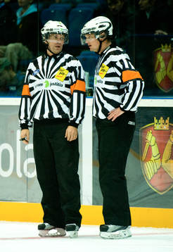 Christer Lärking och Marcus Vinnerborg, Domare