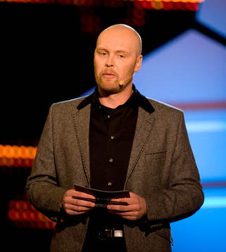 Klas Ingesson delade ut pris till Årets mittfältare