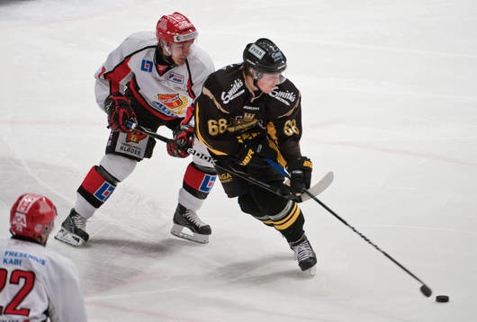 Linus Stensson, Almtuna IS och Victor Ahlström, AIK