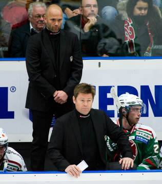 Gunnar Persson och Tommy Sjödin, tränare, Rögle