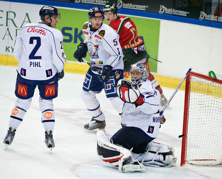 Andreas Pihl, Daniel Fernholm, Fredrik Norrena, målvakt,