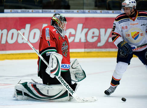 Niklas Svedberg, Målvakt Modo och Jimmie Ölvestad,