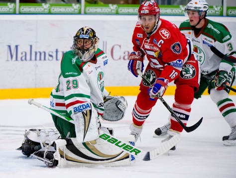 Jürgen Penker, målvakt Rögle och Per Hallin,