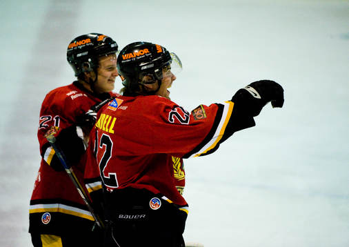 Johan Lindell och Ola Higgins, Osby, jubel