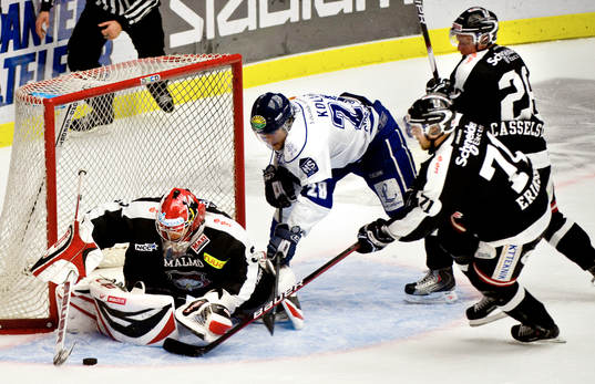 Tomas Kollar, Leksand försöker men Markus Svensson,