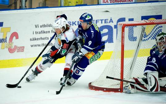 Gustav Hjalmarsson, Växjö mot Niklas Johansson, Sundsvall