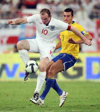 Wayne Rooney, England och Lucio, Brasilien