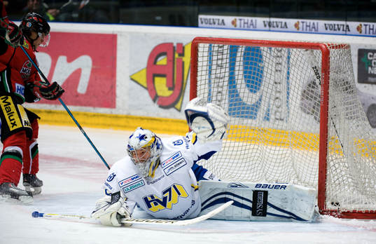 Mats Zuccaello-Aasen, Modo gör 1-0 på straff. Andreas