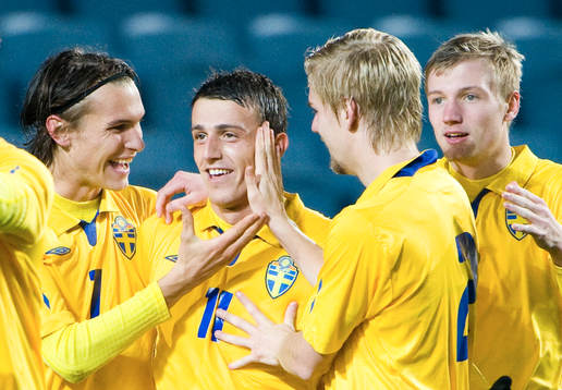 Albin Ekdal och Erton Fejzullahu, de svenska målskyttarna,